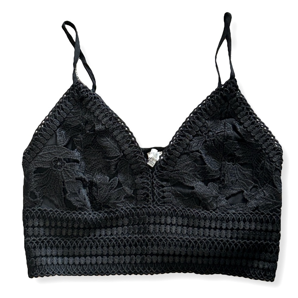 Love Tree / Black Lace Crochet Bra or Cropped Tank size Large